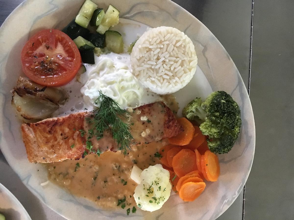 Hotel Restaurant Raben Linthal Bagian luar foto