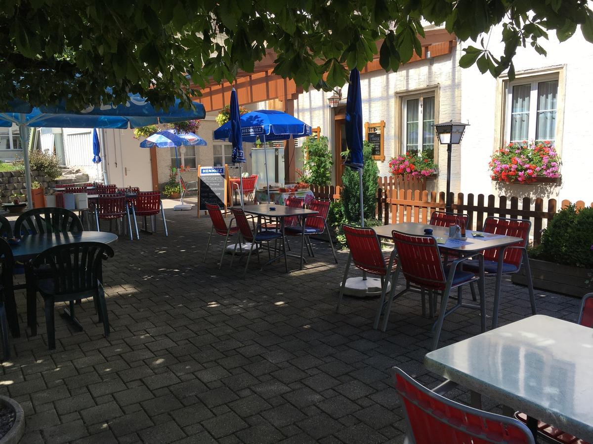 Hotel Restaurant Raben Linthal Bagian luar foto