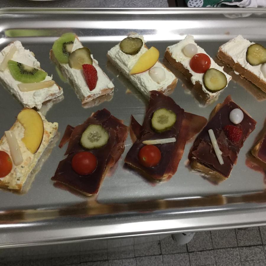 Hotel Restaurant Raben Linthal Bagian luar foto